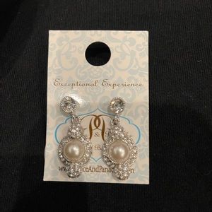 Earrings! Beautiful Swarovski crystal and Pearl dangle earring set.